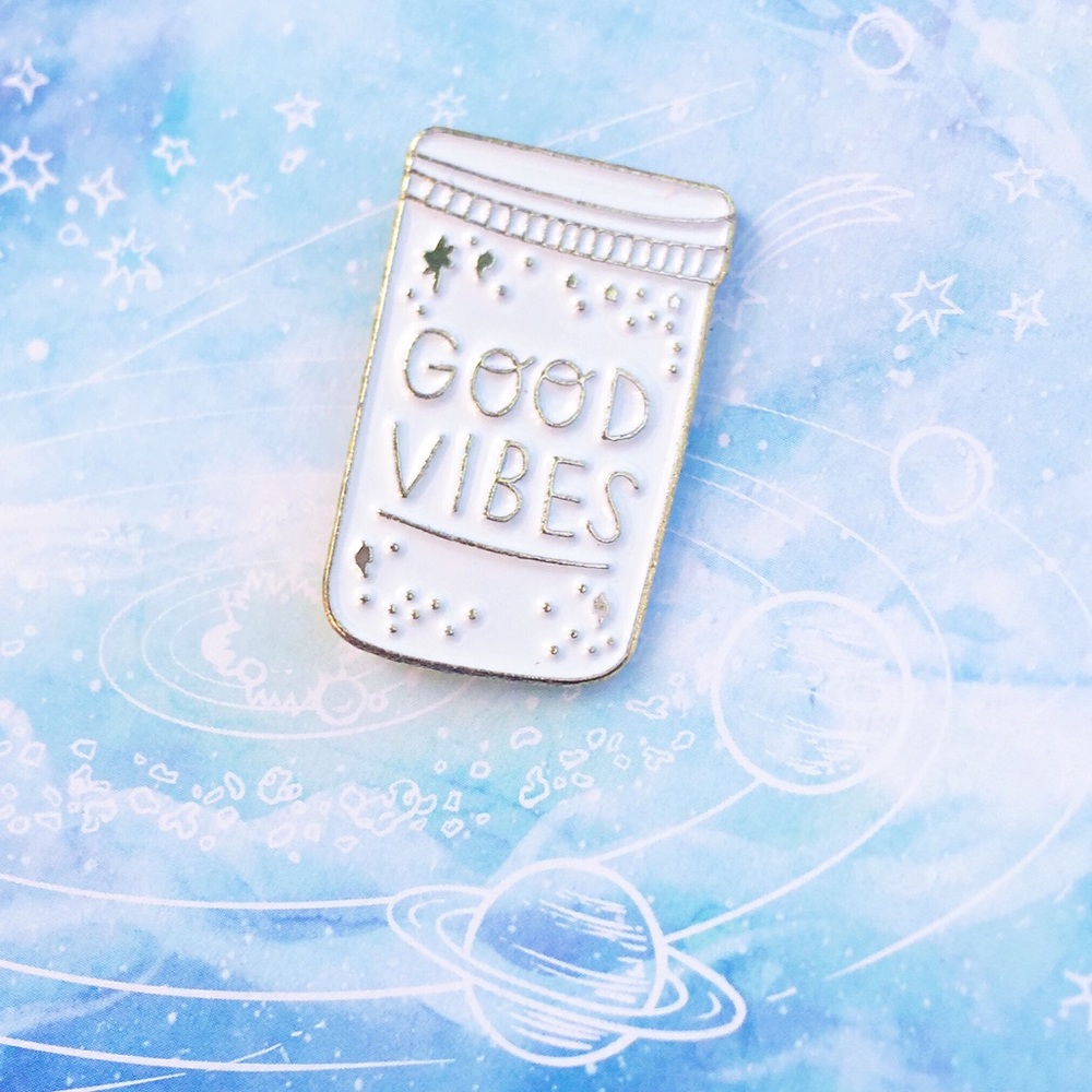 ✨ Good Vibes Pin ✨ - Picture 2 of 5